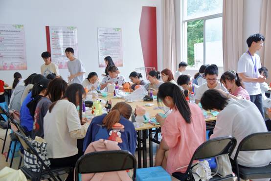 心文化守護(hù)心靈，放飛夢想——5?25趣味心理游園活動紀(jì)實(shí)